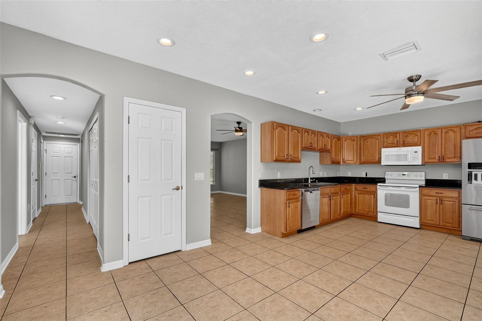 4007 34th, Bradenton, FL 34208