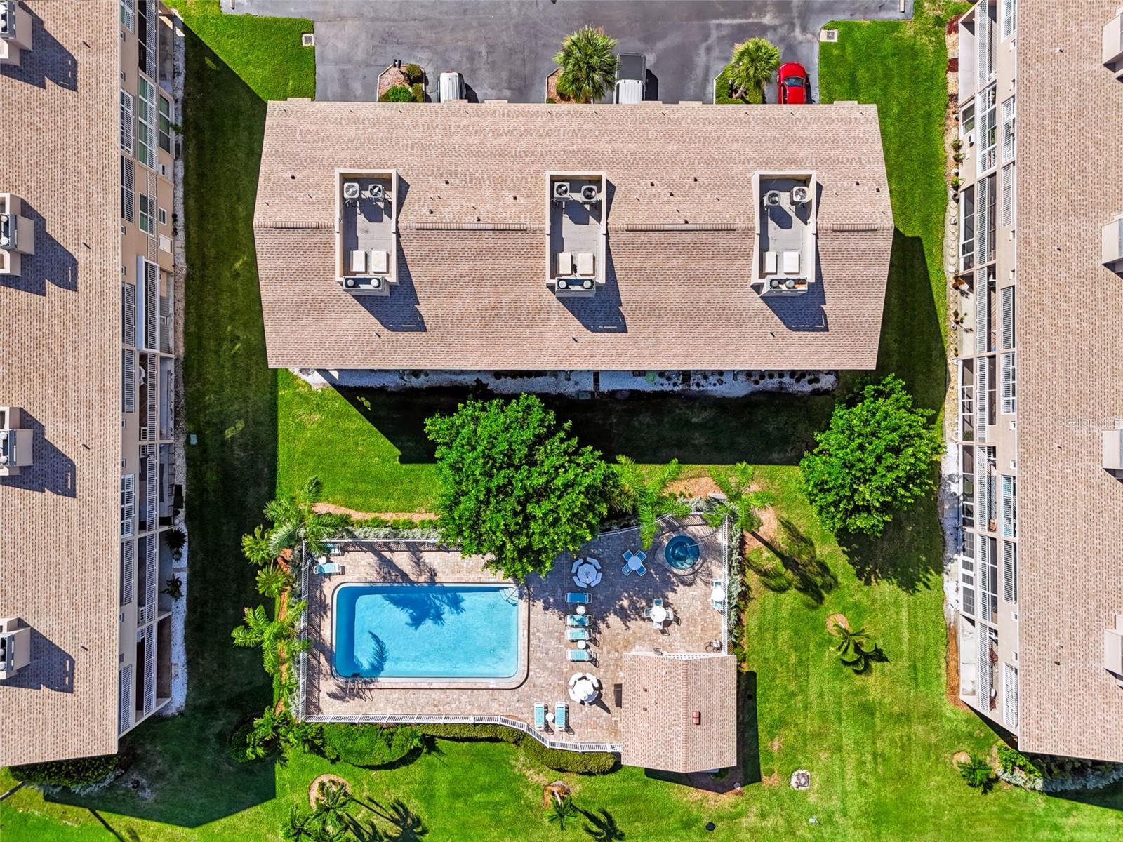255 Capri Unit 22, Treasure Island, FL 33706