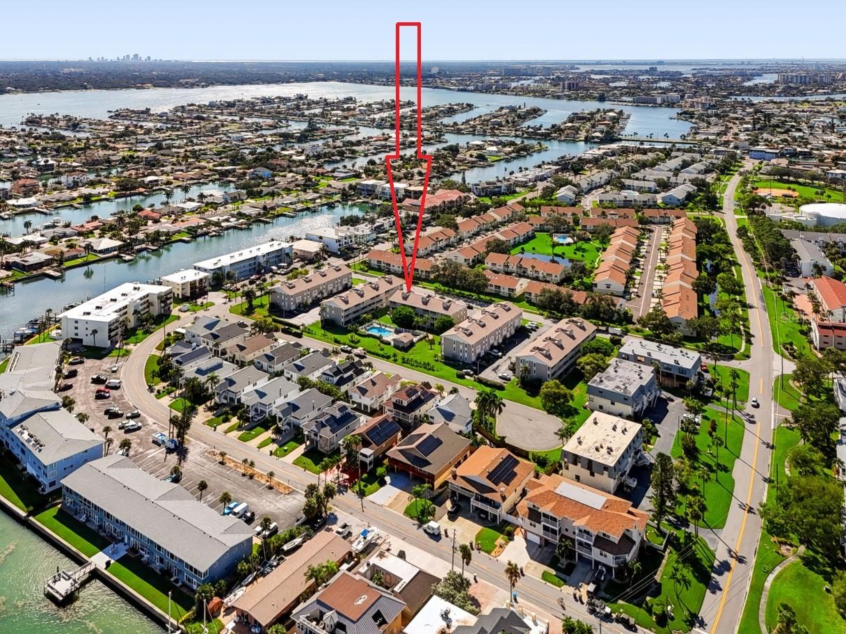 255 Capri Unit 22, Treasure Island, FL 33706