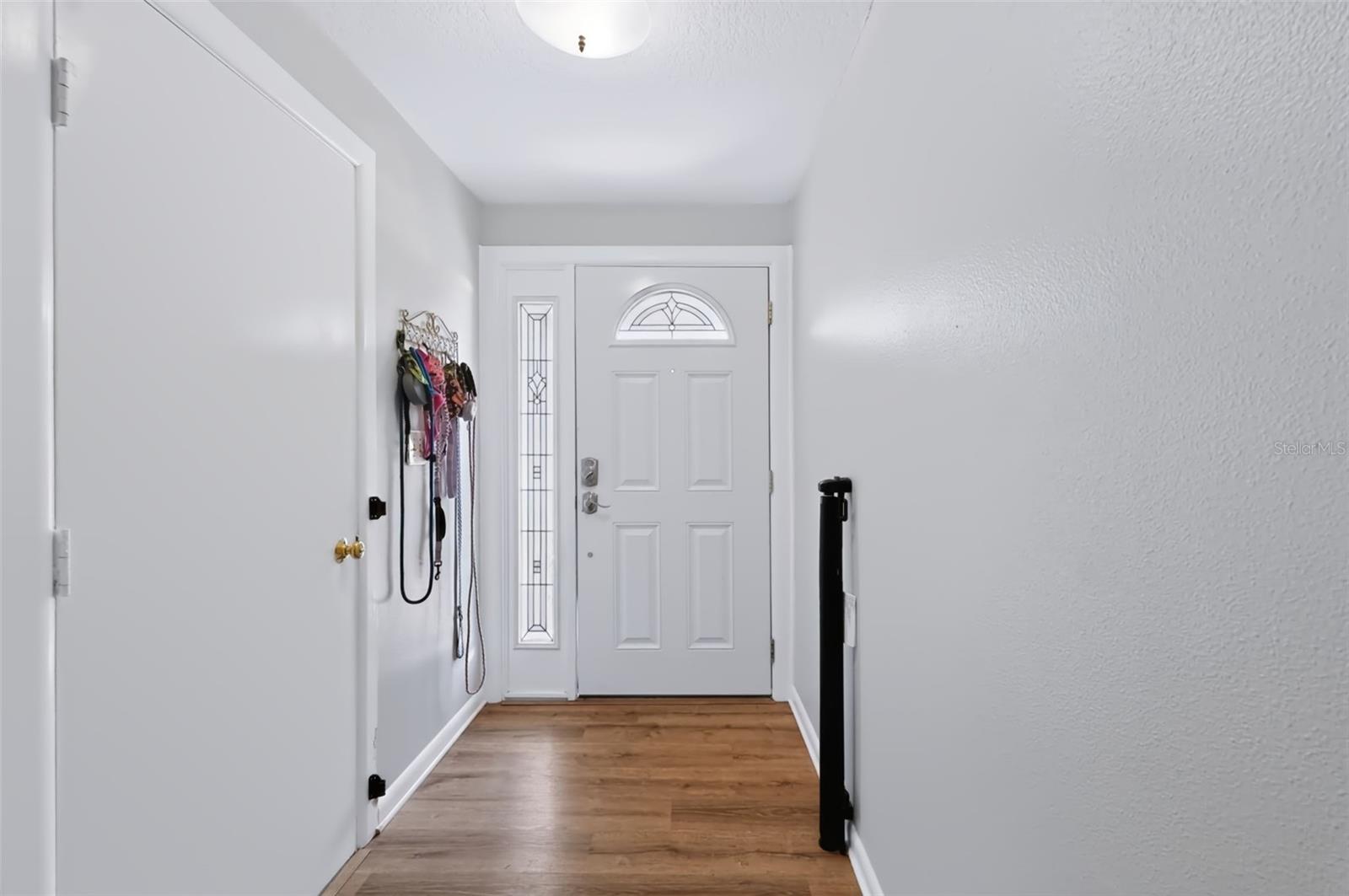255 Capri Unit 22, Treasure Island, FL 33706