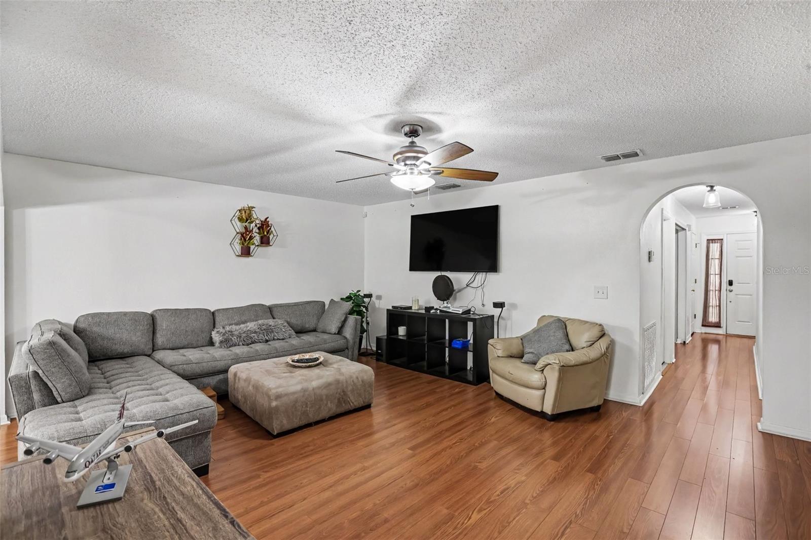 4607 Ashburn Square, Tampa, FL 33610