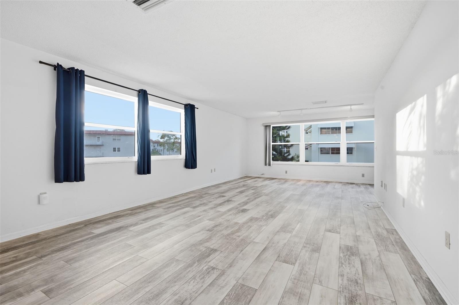 5603 80th Unit 202, St Petersburg, FL 33709