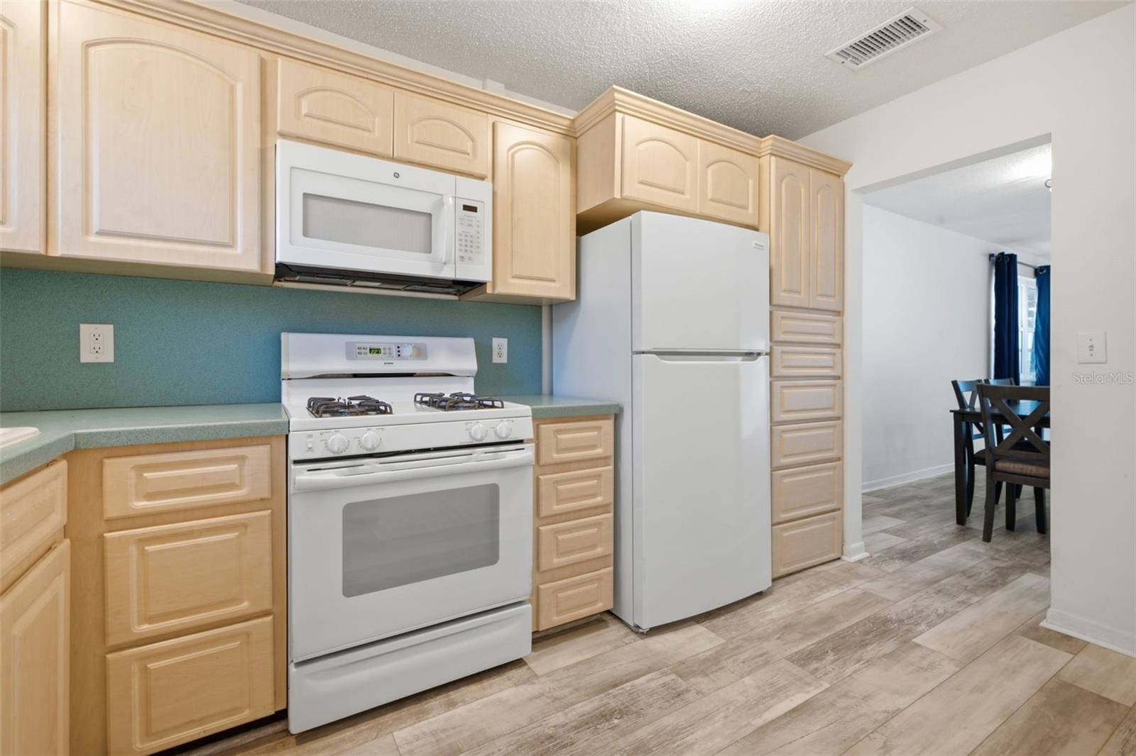 5603 80th Unit 202, St Petersburg, FL 33709