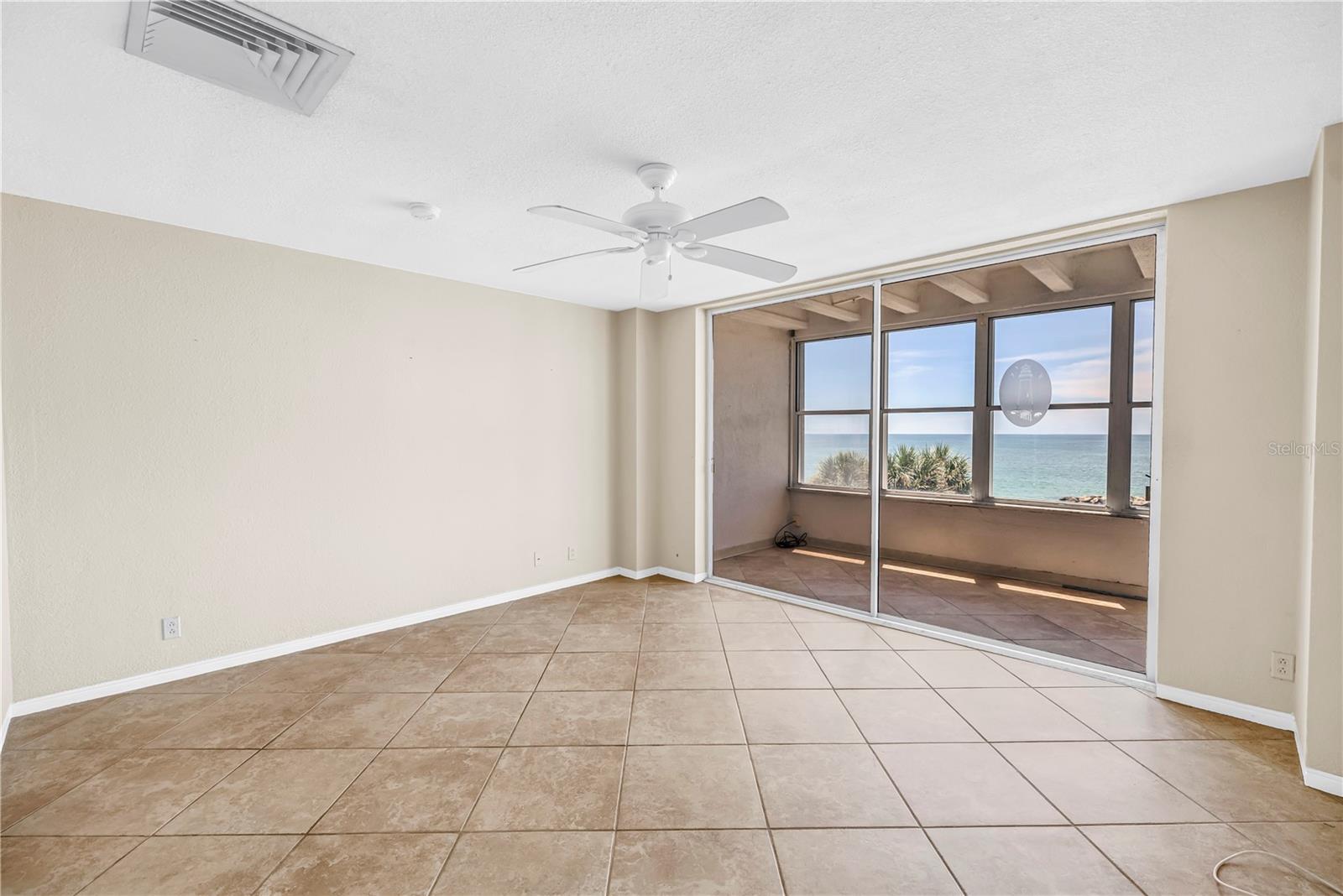 7000 Beach Unit 307, St Pete Beach, FL 33706