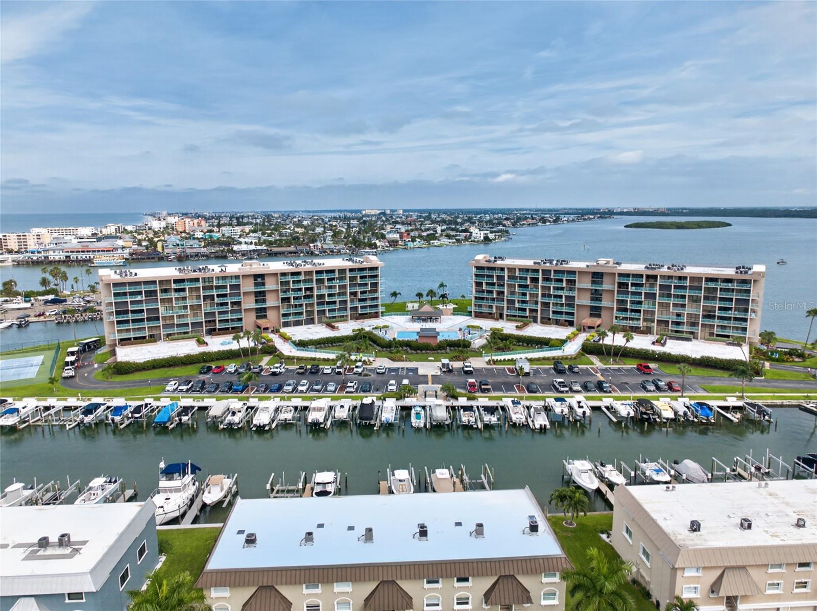 1 Key Capri Unit 704w, Treasure Island, FL 33706