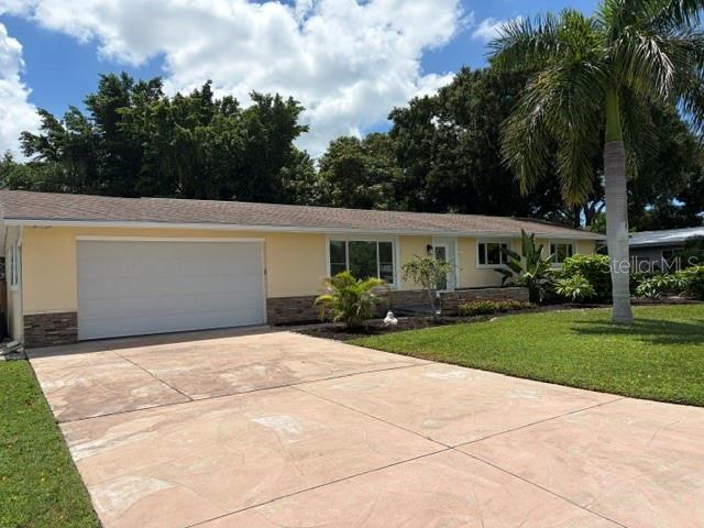 2720 Goldenrod, Sarasota, FL 34239