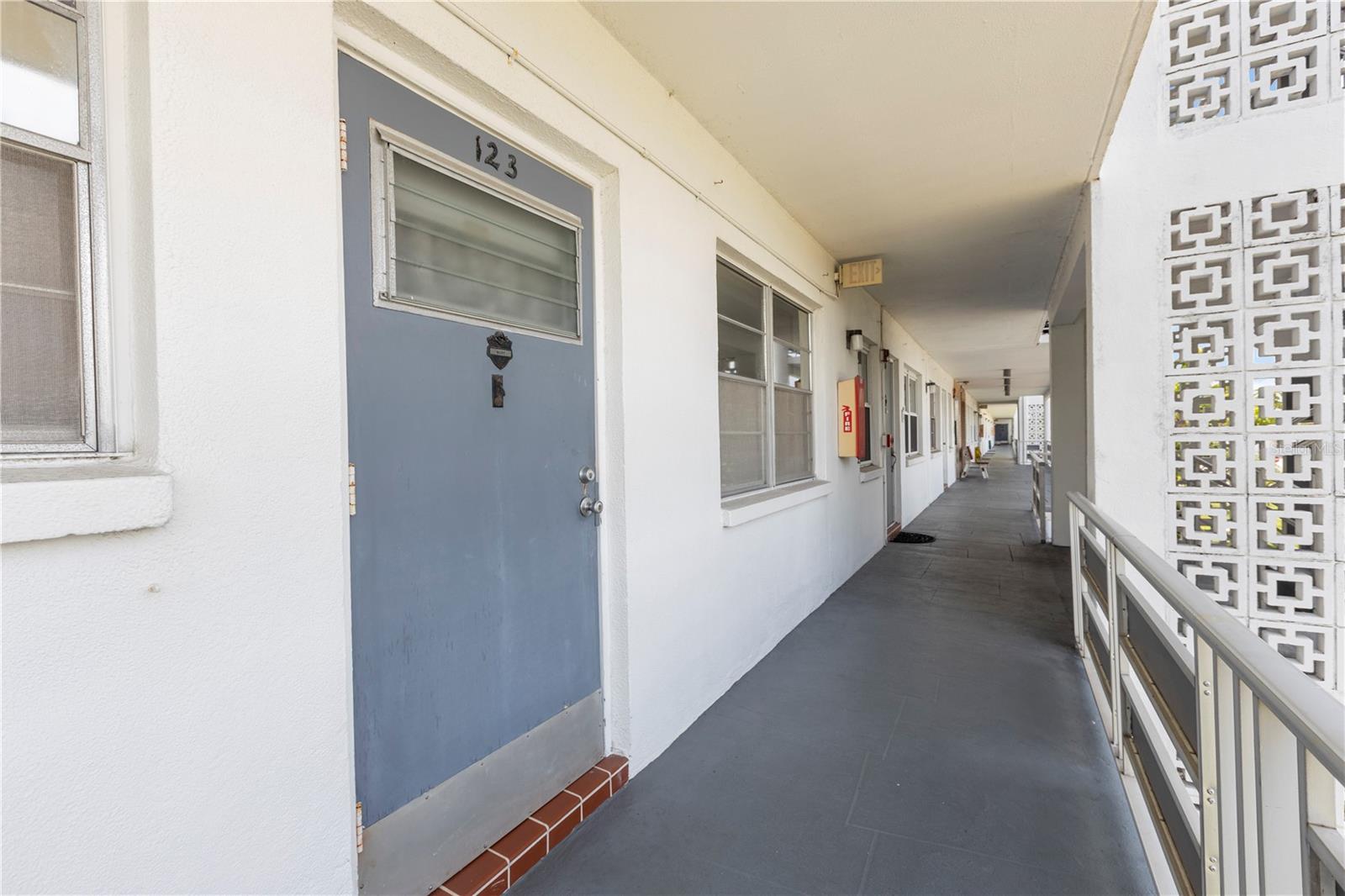6000 20th Unit 123, St Petersburg, FL 33714