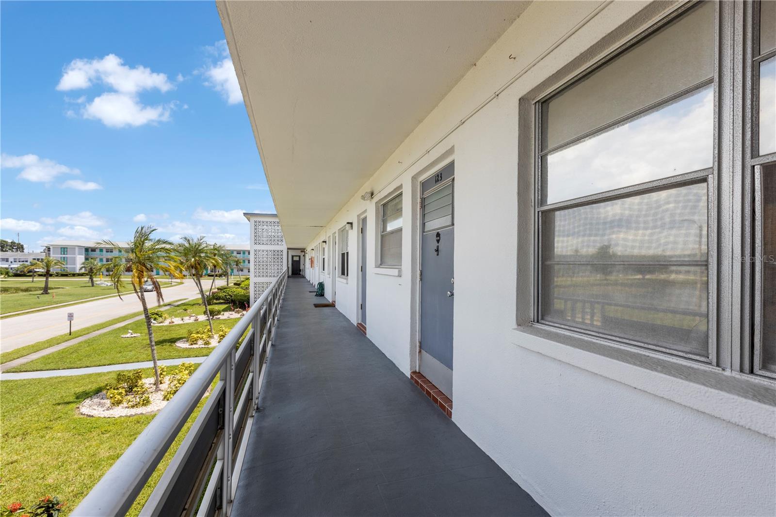 6000 20th Unit 123, St Petersburg, FL 33714