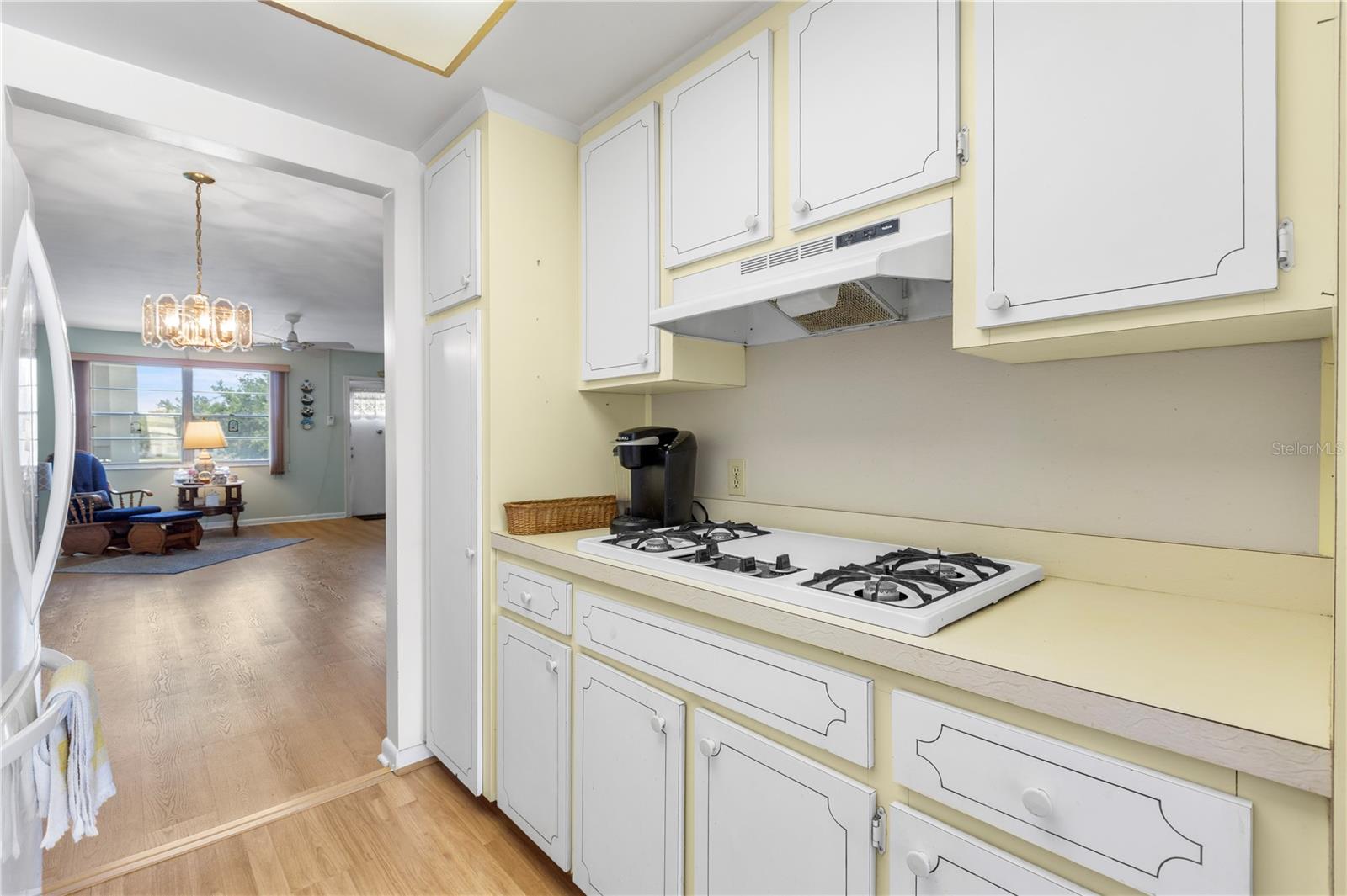 6000 20th Unit 123, St Petersburg, FL 33714