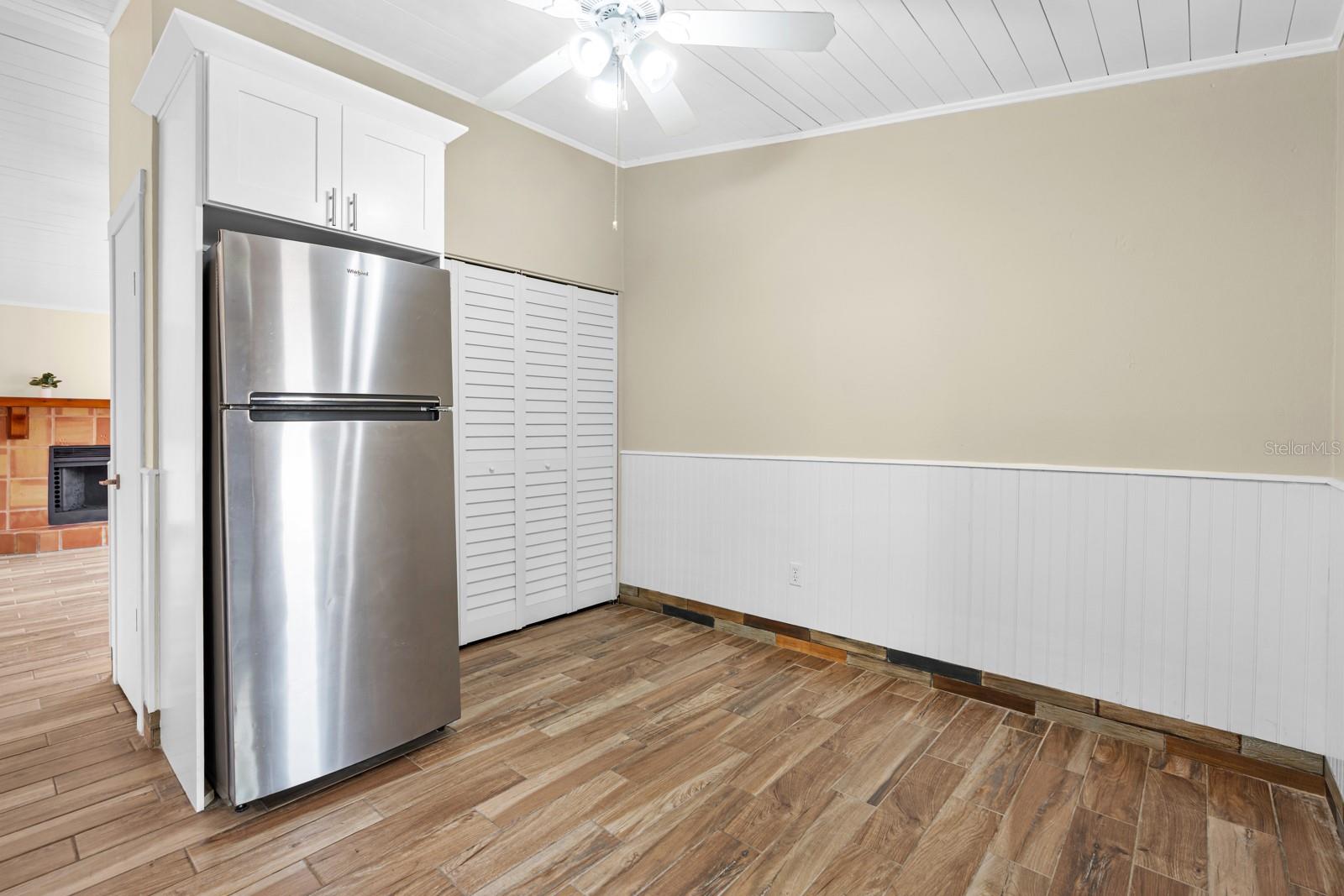 1205 Mohrlake, Brandon, FL 33511