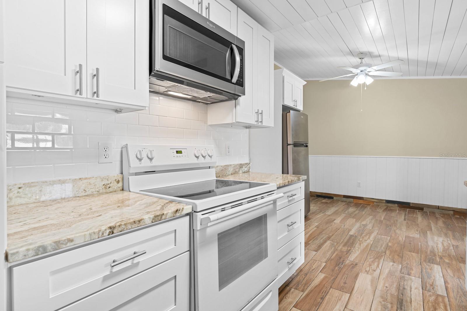 1205 Mohrlake, Brandon, FL 33511