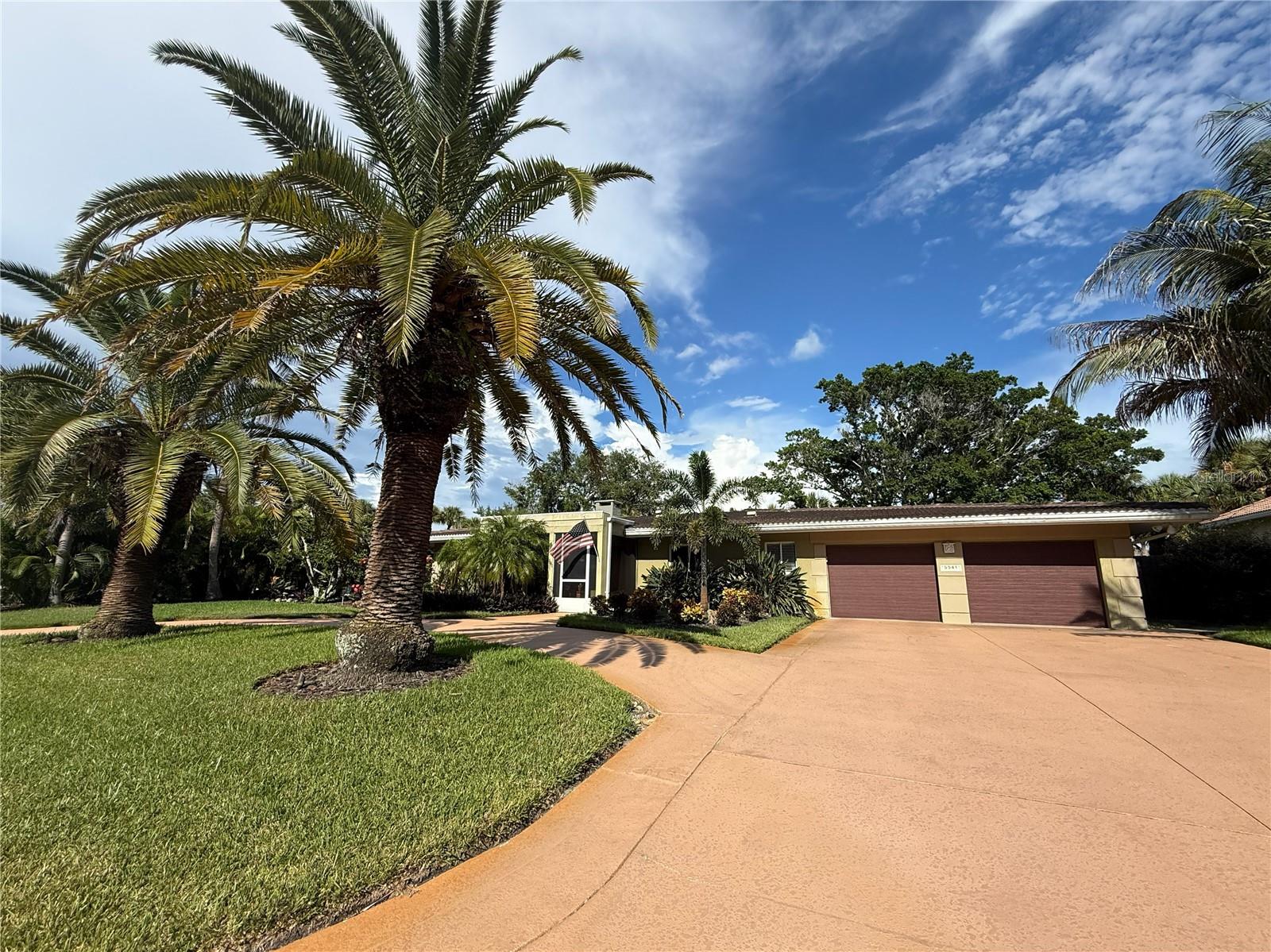 5541 Cape Aqua, Sarasota, FL 34242