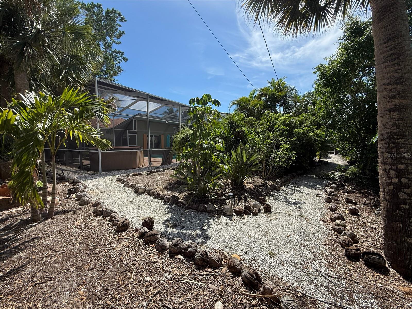 5541 Cape Aqua, Sarasota, FL 34242