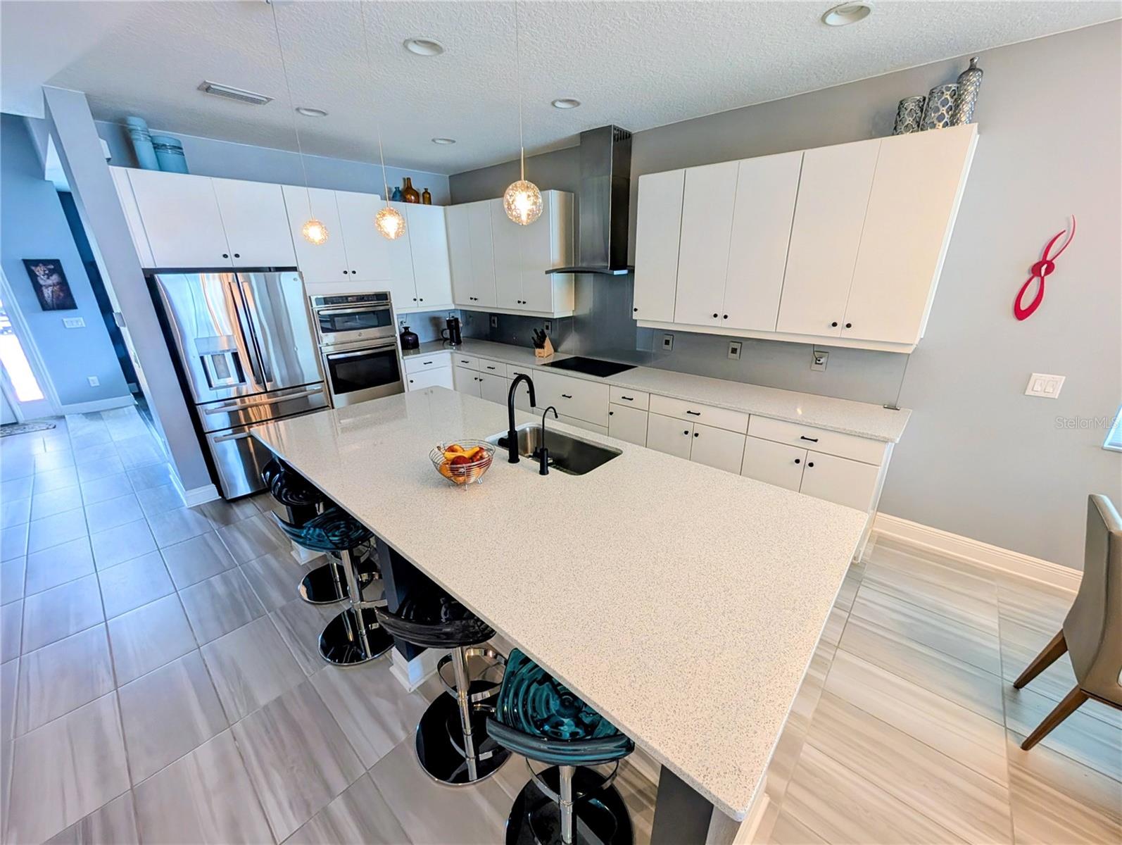4844 Antrim, Sarasota, FL 34240