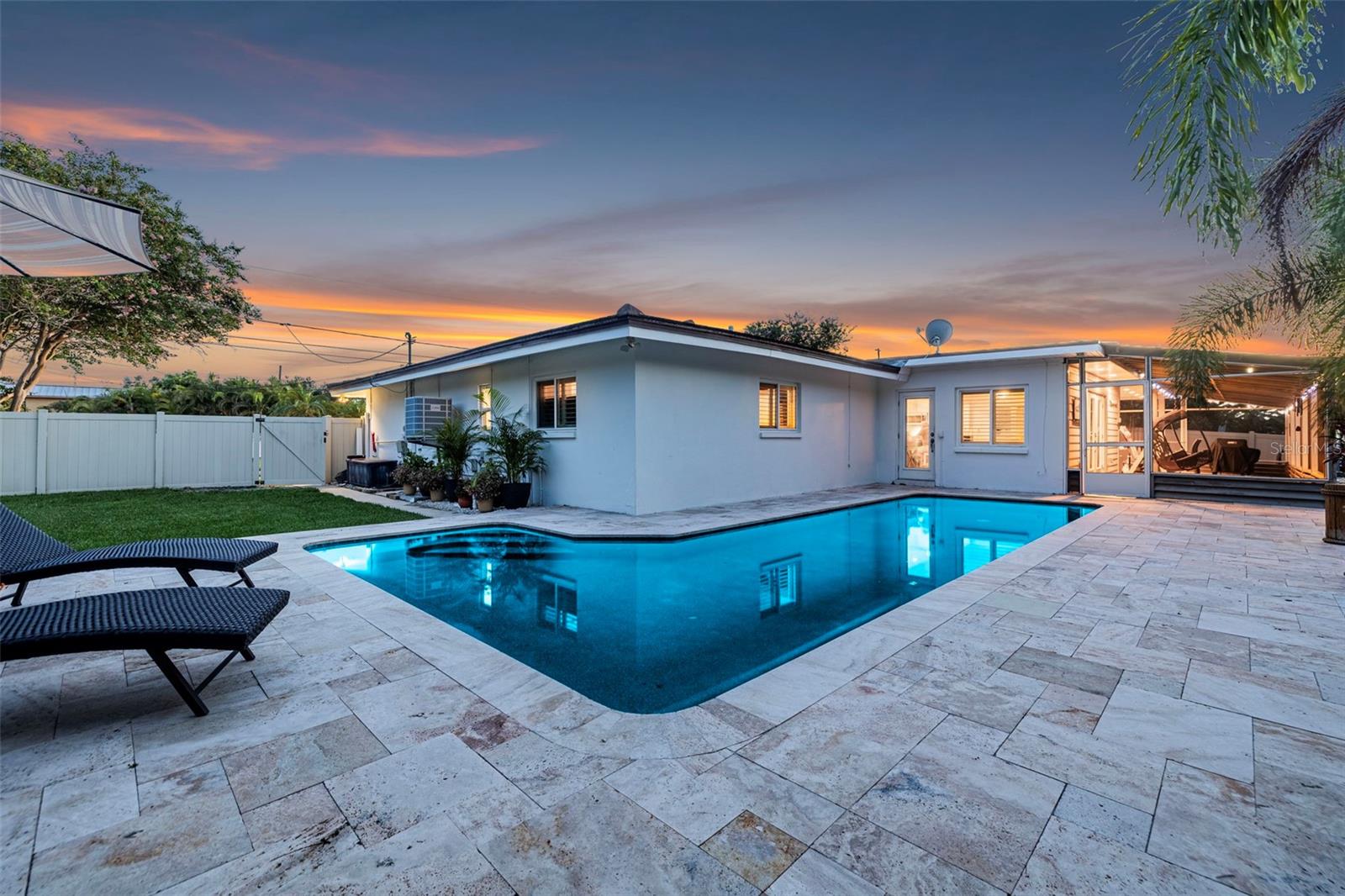 491 79th, St Petersburg, FL 33702
