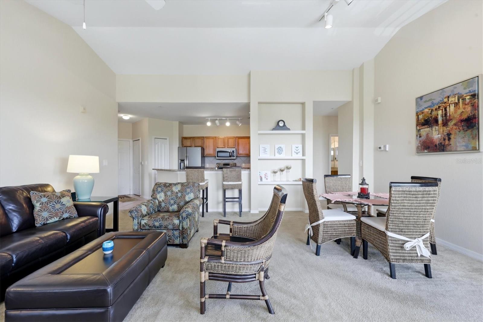 8325 38th Street Unit 307, Sarasota, FL 34243