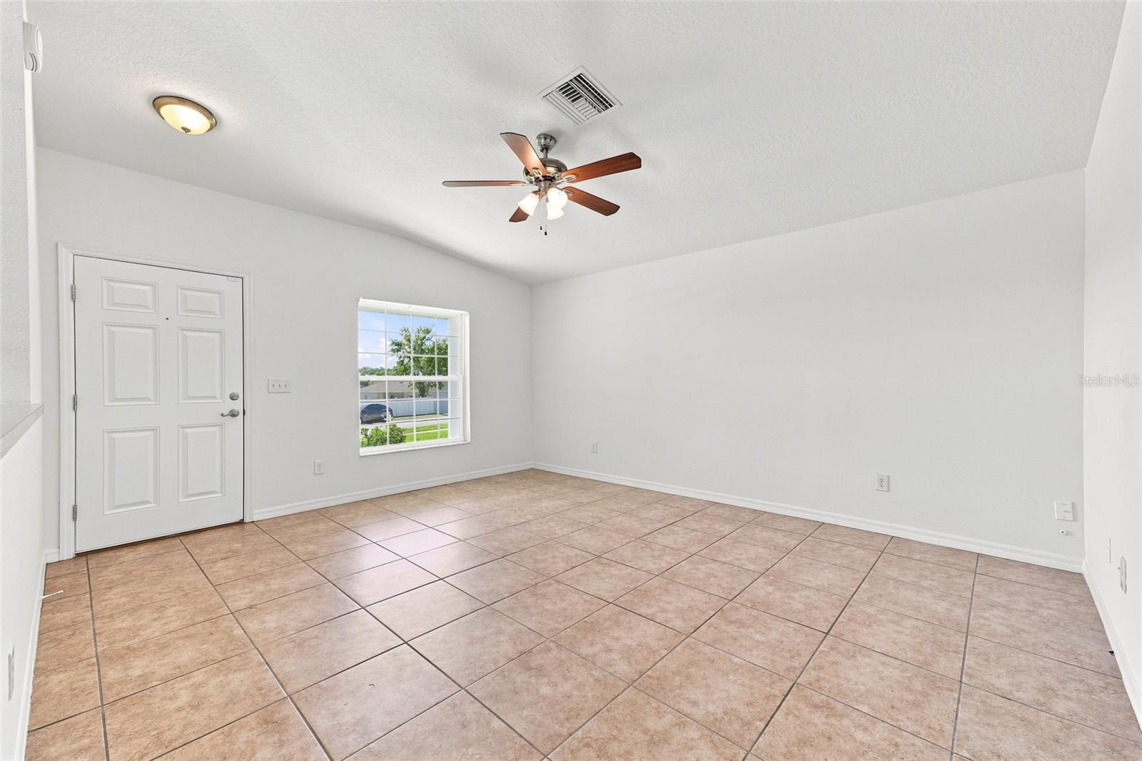 37150 Highland Bluff, Dade City, FL 33523