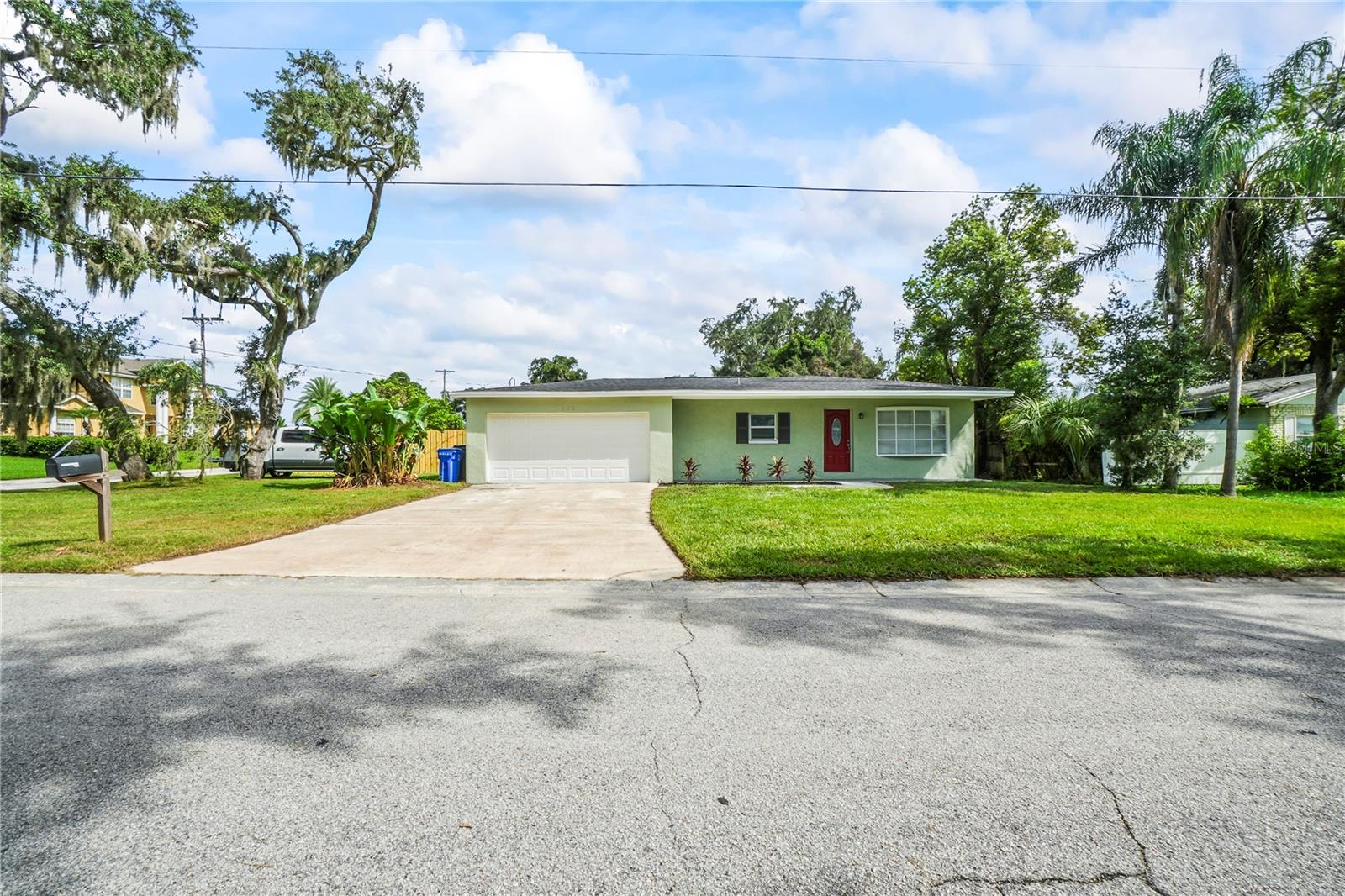 202 Gay, Seffner, FL 33584