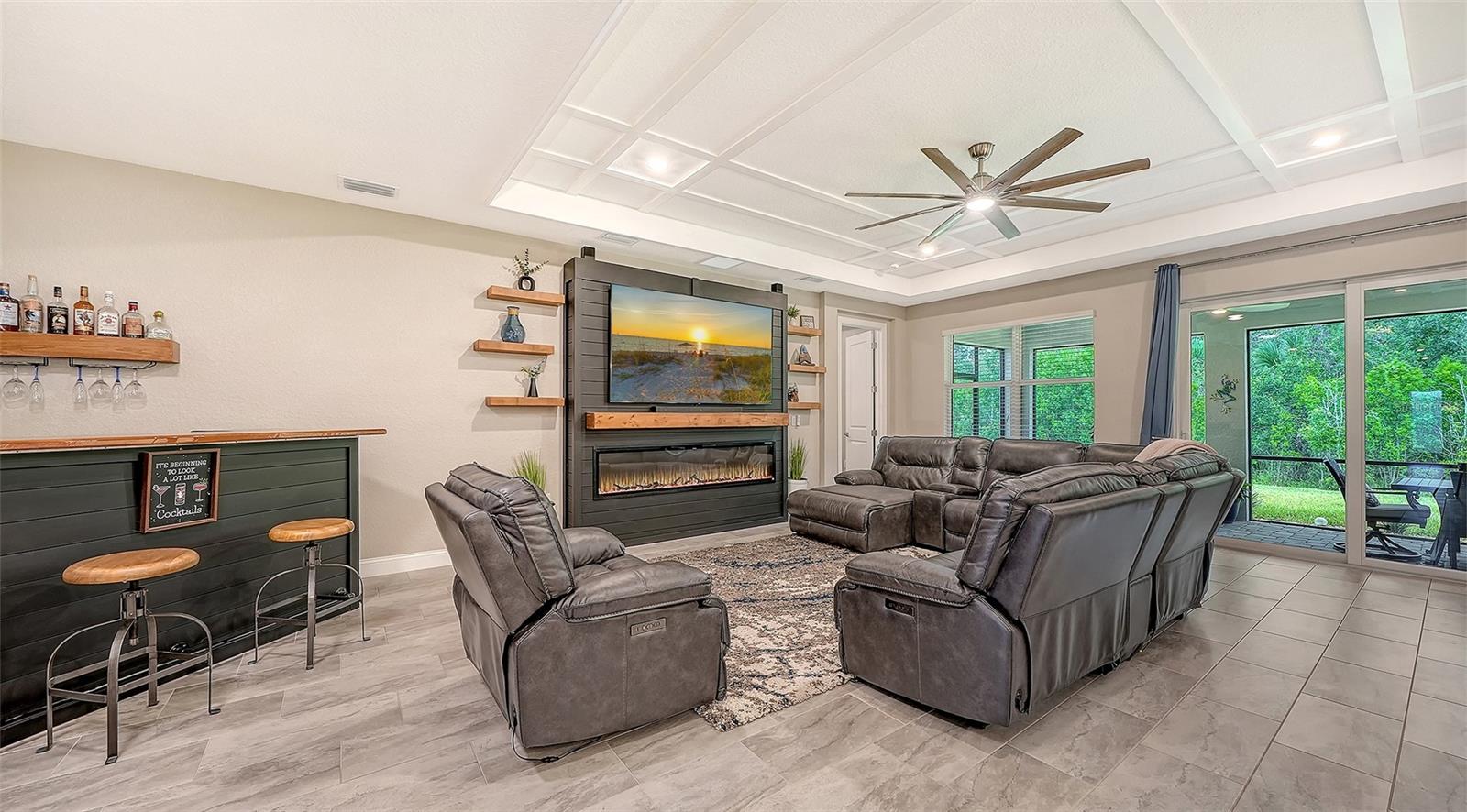 469 Baneberry, Nokomis, FL 34275