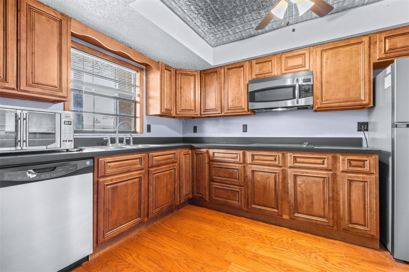1750 Belleair Forest Unit A8, Belleair, FL 33756