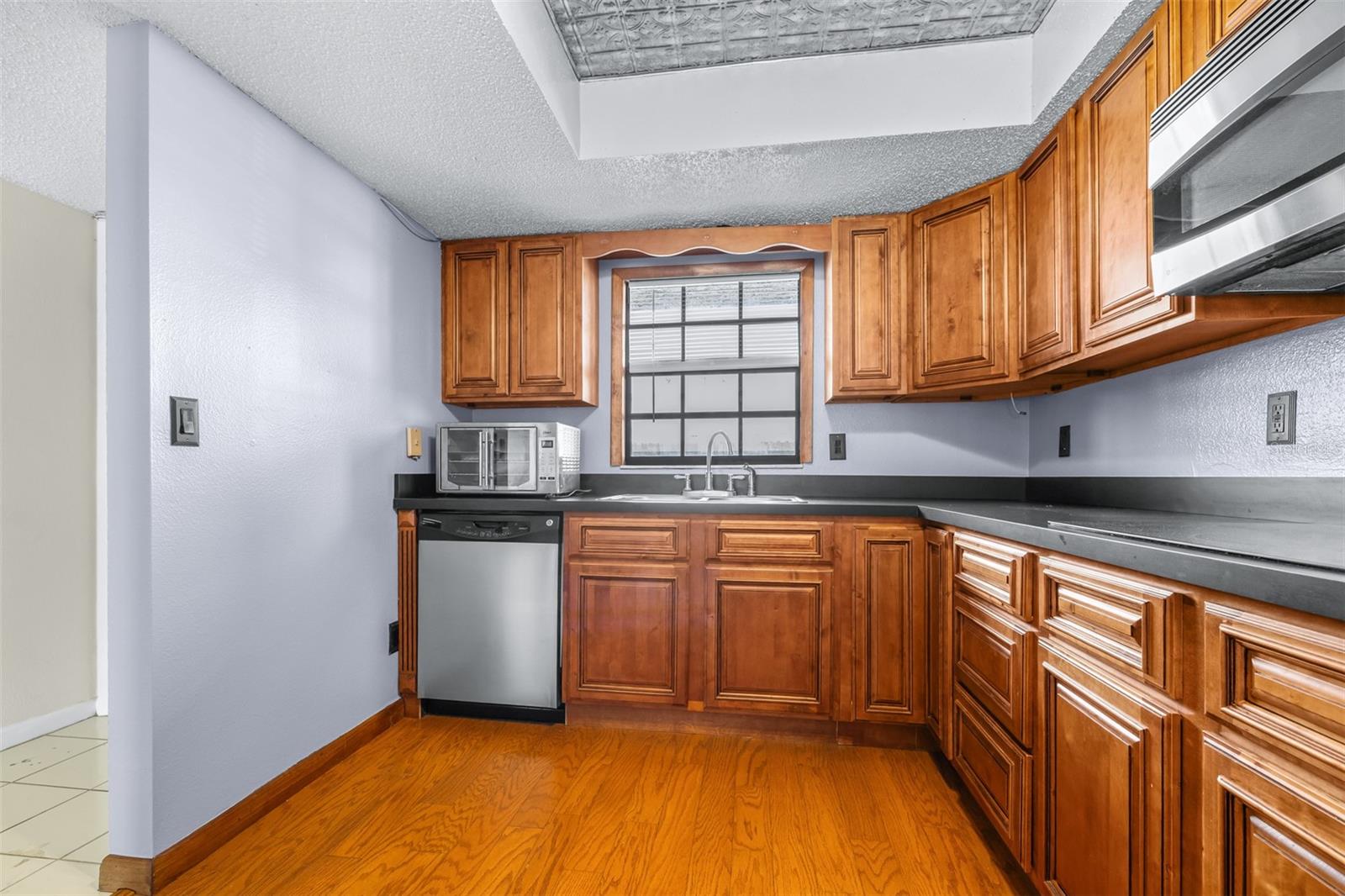 1750 Belleair Forest Unit A8, Belleair, FL 33756