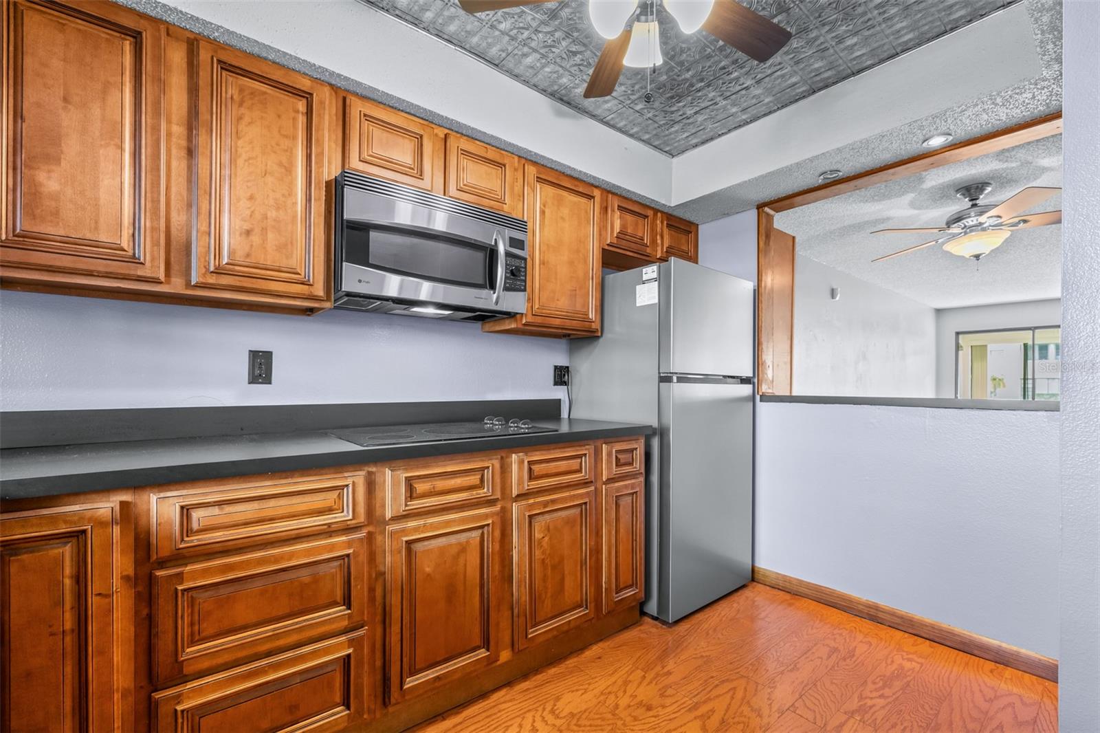 1750 Belleair Forest Unit A8, Belleair, FL 33756