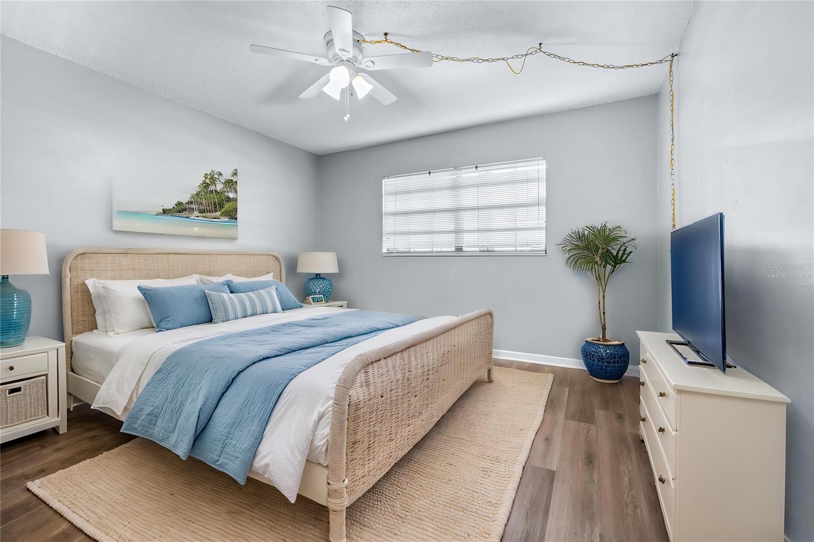 1750 Belleair Forest Unit A8, Belleair, FL 33756