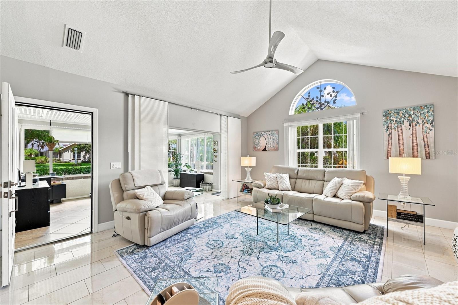 1131 Golfview Woods, Ruskin, FL 33573