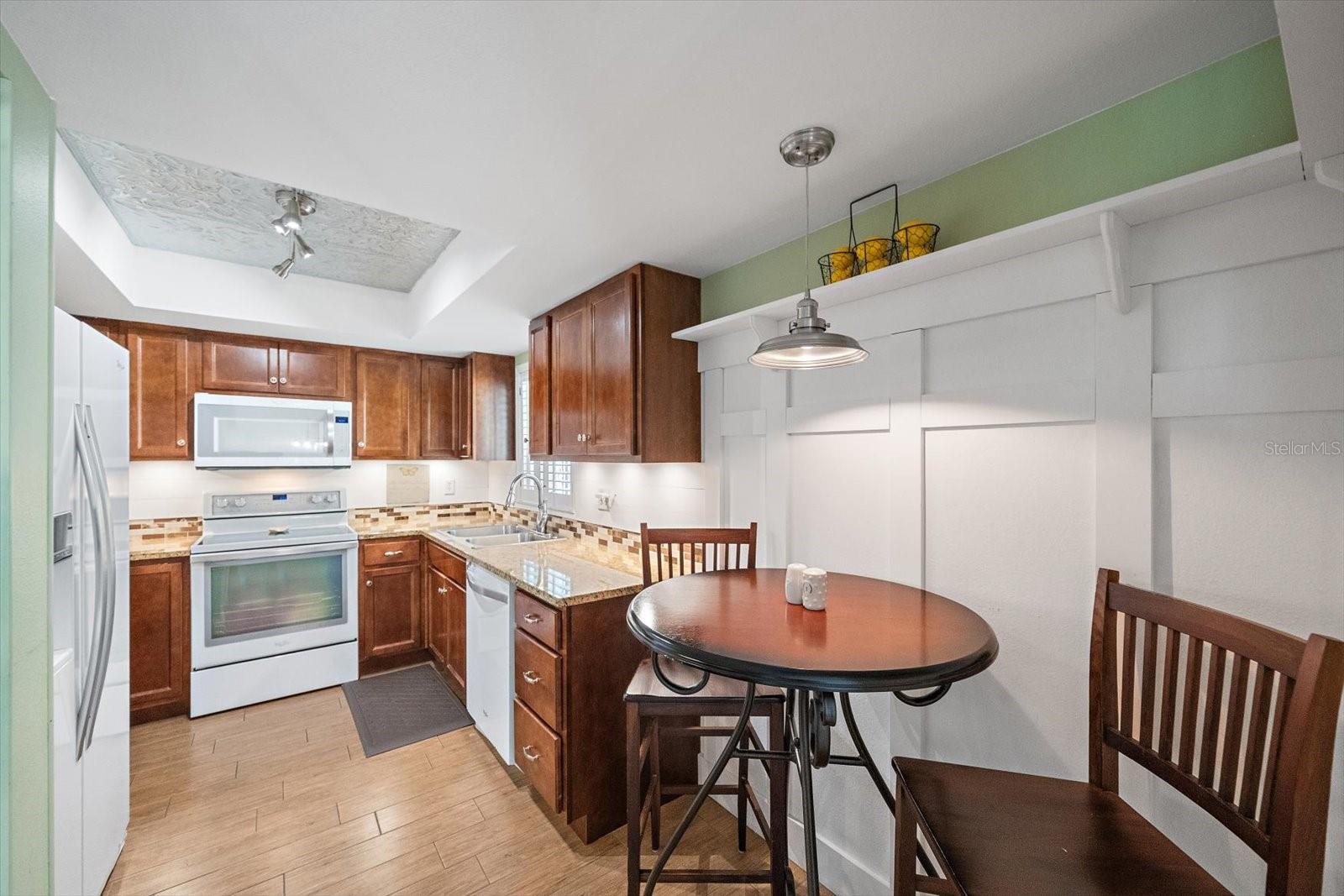 1205 56th, Bradenton, FL 34209