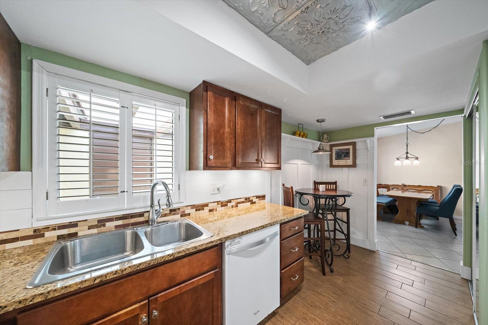 1205 56th, Bradenton, FL 34209
