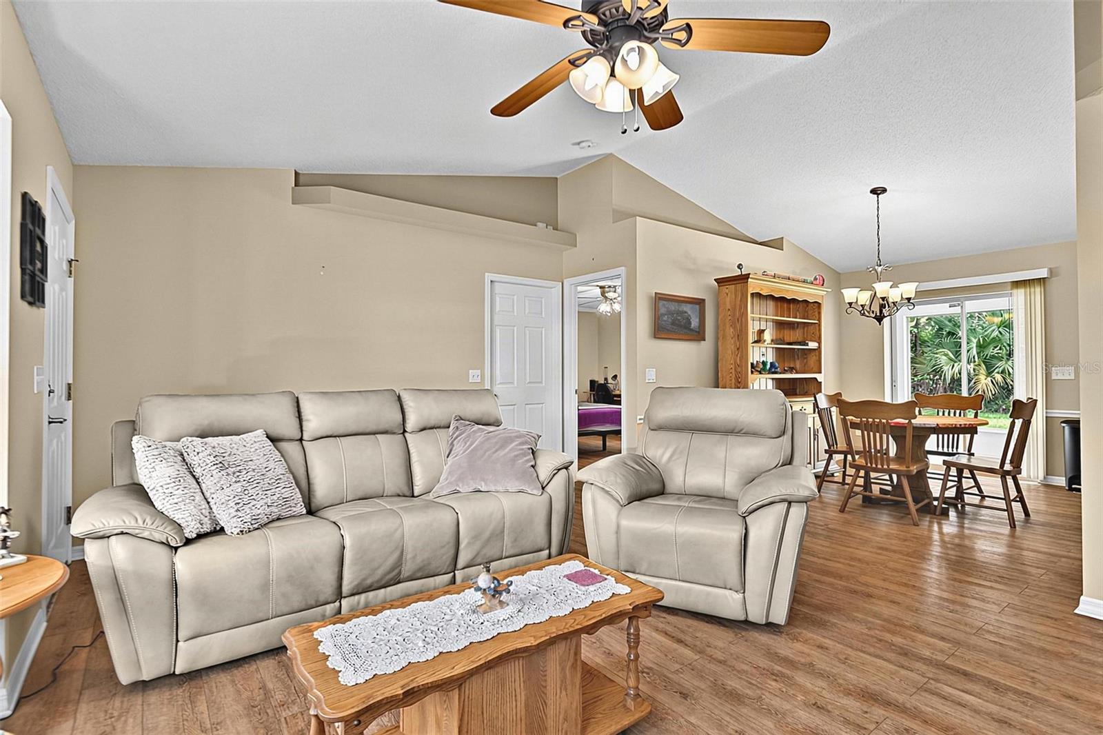 98 Smith, Palm Coast, FL 32164