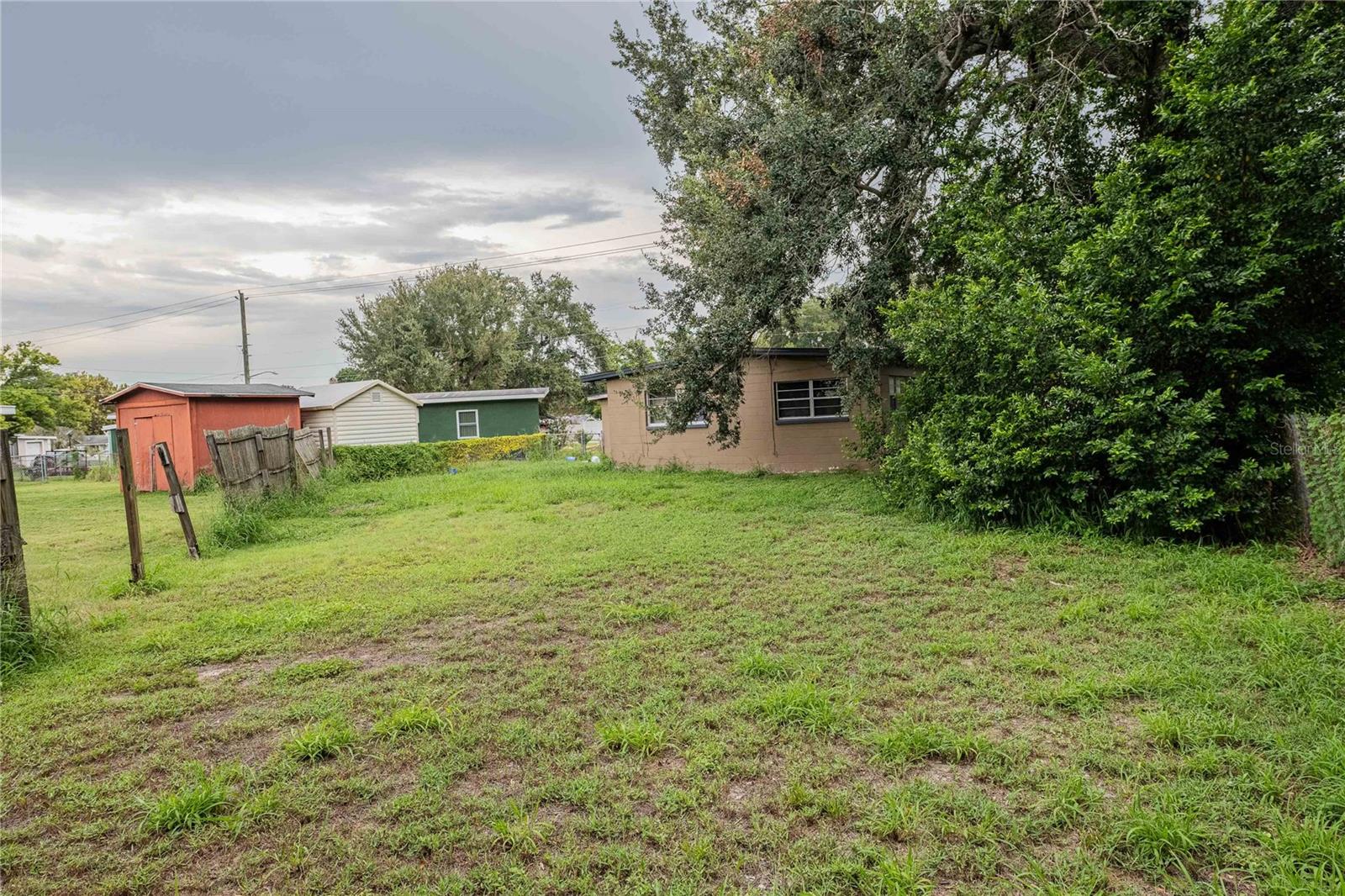 2021 Crystal Lake, Lakeland, FL 33801