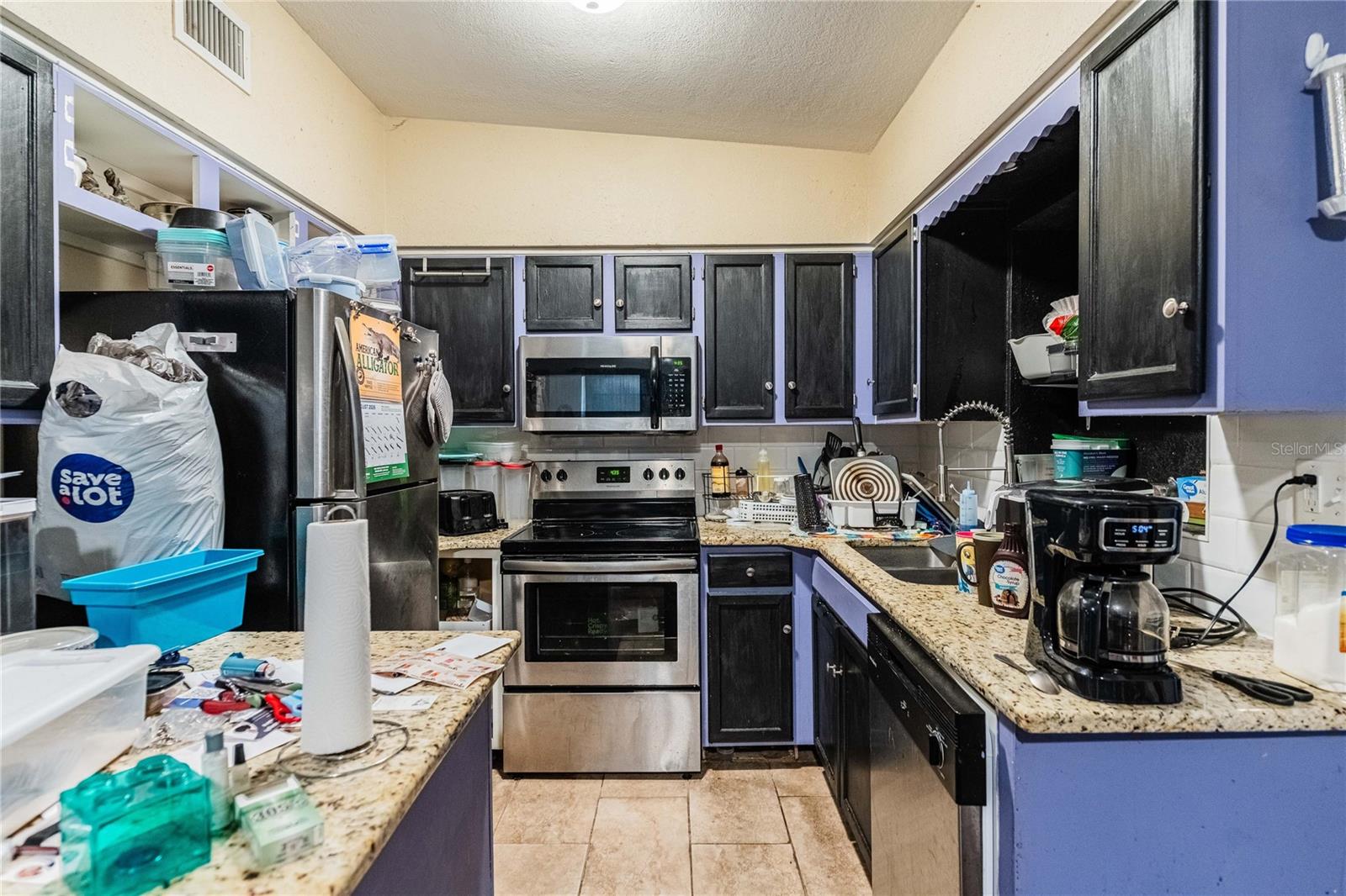 2021 Crystal Lake, Lakeland, FL 33801