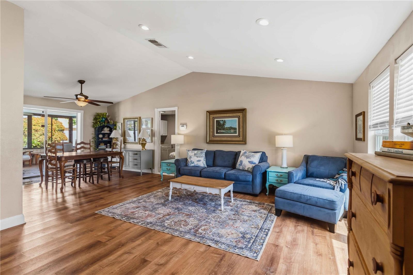 6402 34th, Bradenton, FL 34209