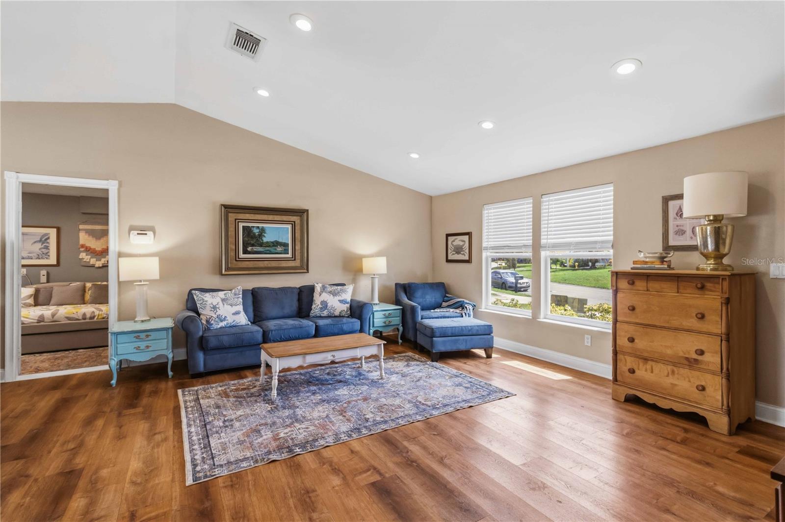 6402 34th, Bradenton, FL 34209