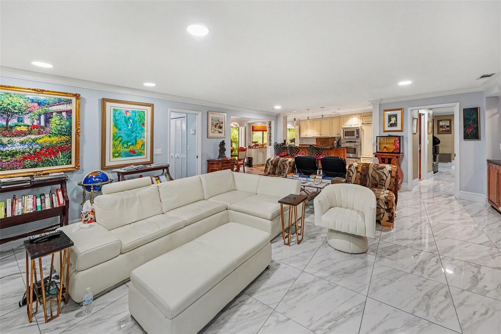 2300 Kent, Largo, FL 33774