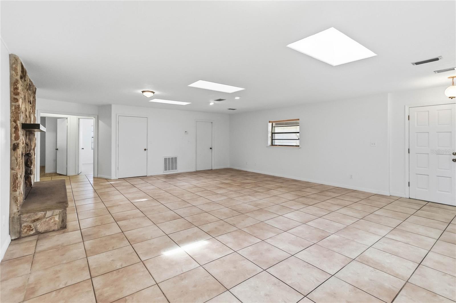 1850 Palmetto, Kissimmee, FL 34744