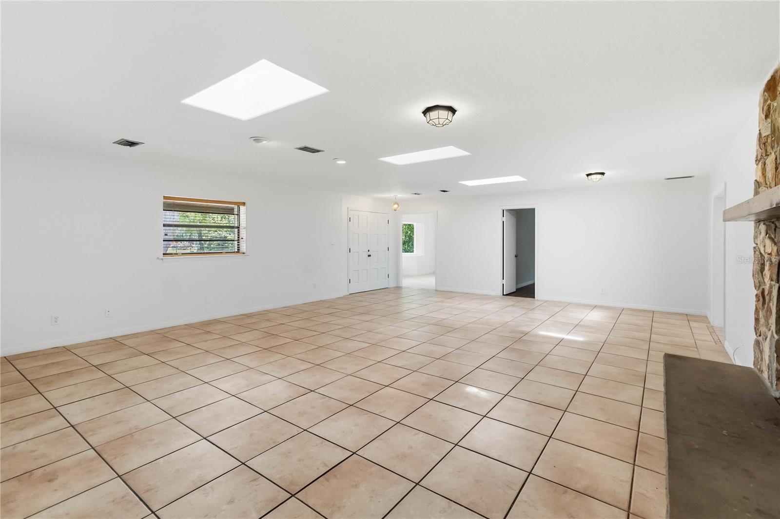 1850 Palmetto, Kissimmee, FL 34744