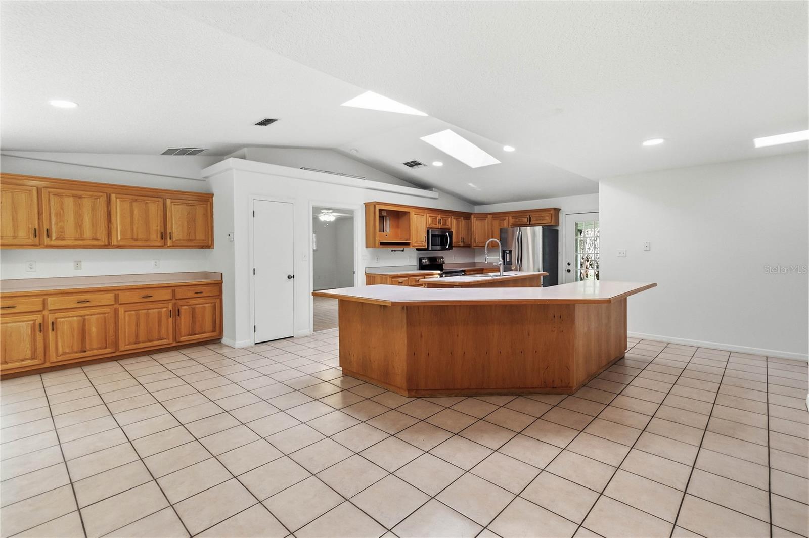 1850 Palmetto, Kissimmee, FL 34744