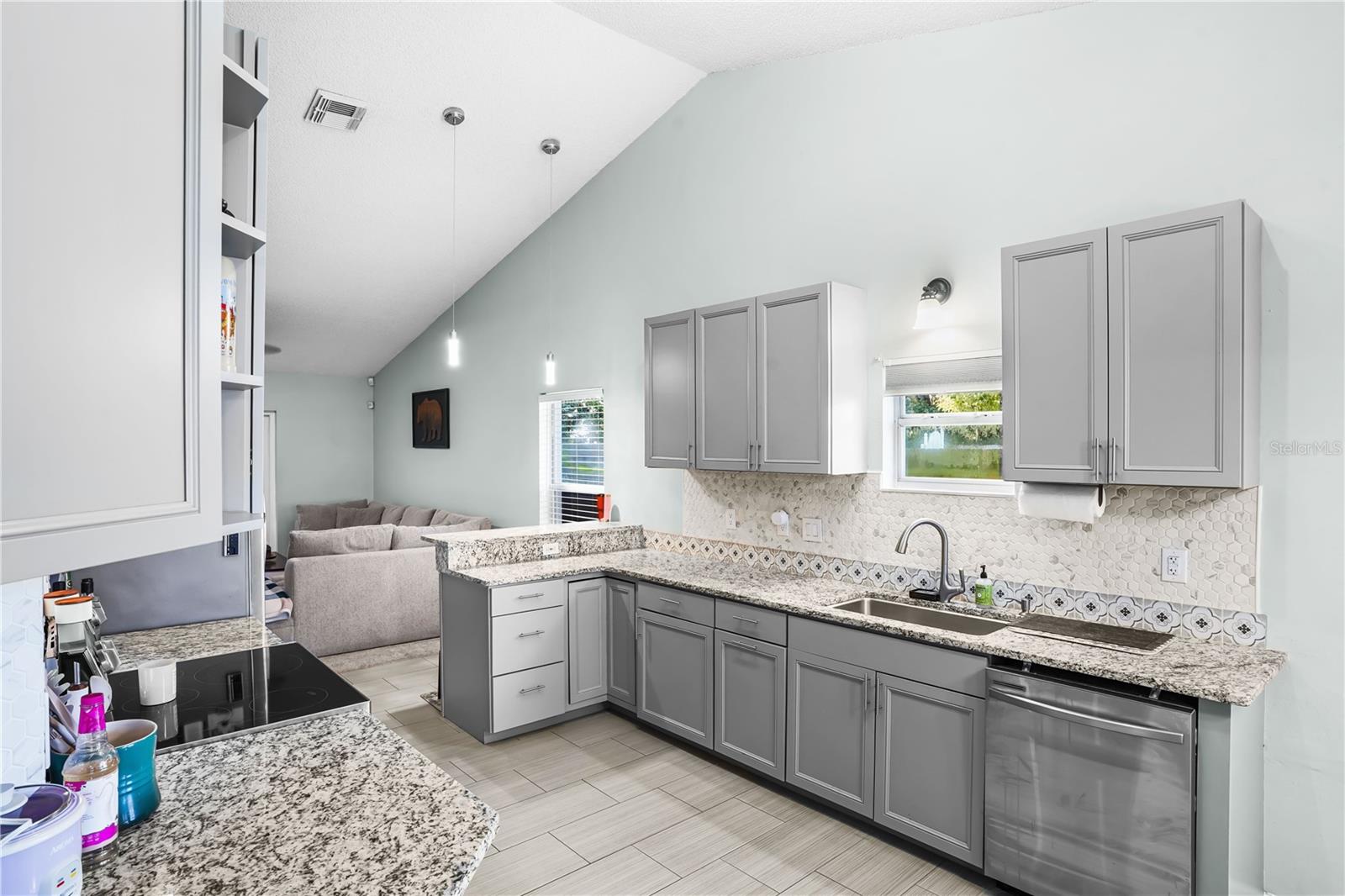 100 Kelly, Sanford, FL 32773