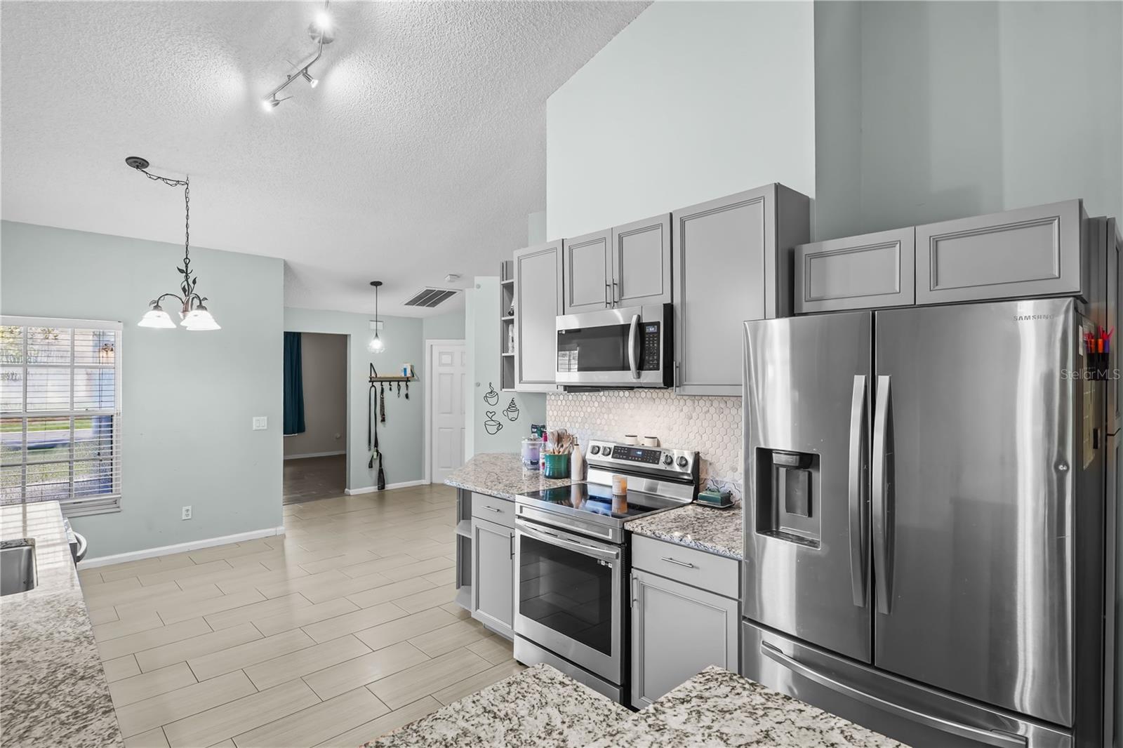 100 Kelly, Sanford, FL 32773
