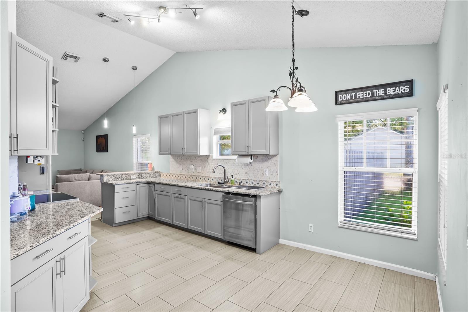 100 Kelly, Sanford, FL 32773