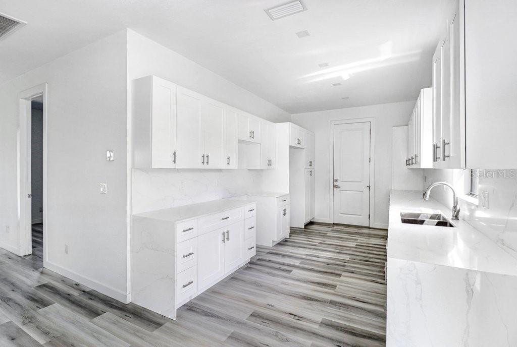 253 Hallmark, Lake Placid, FL 33852