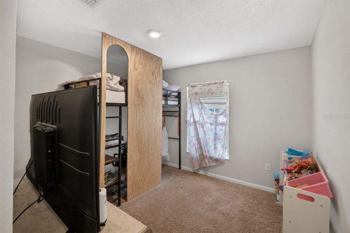 1200 9th, Deland, FL 32724