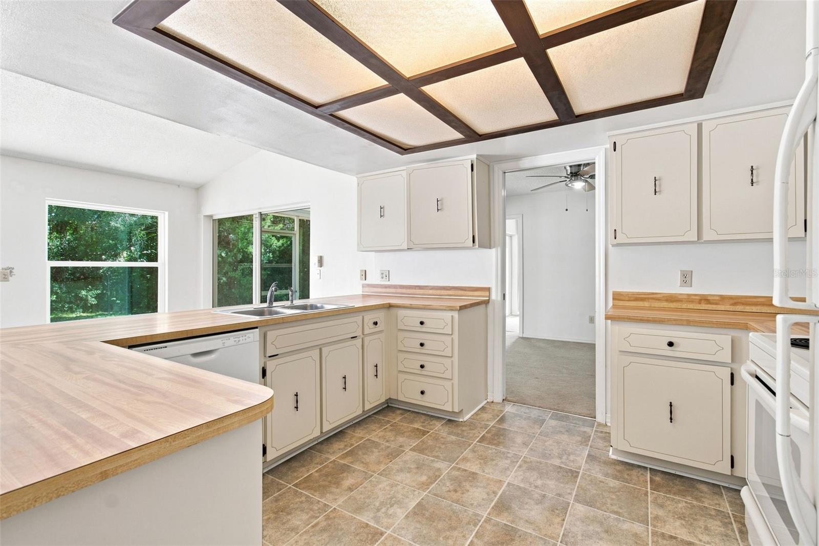 8 Sandpine, Homosassa, FL 34446