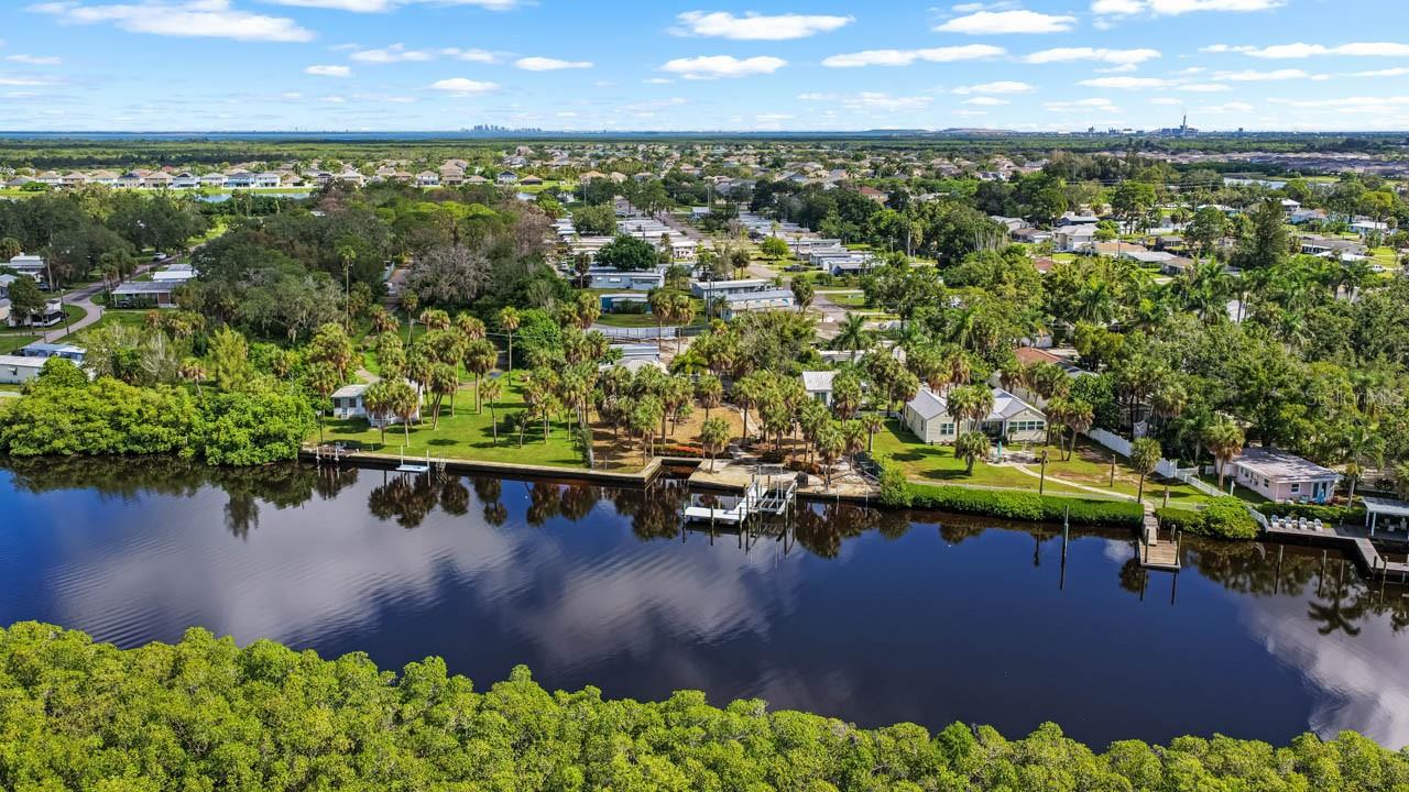 102 Trouve, Ruskin, FL 33570