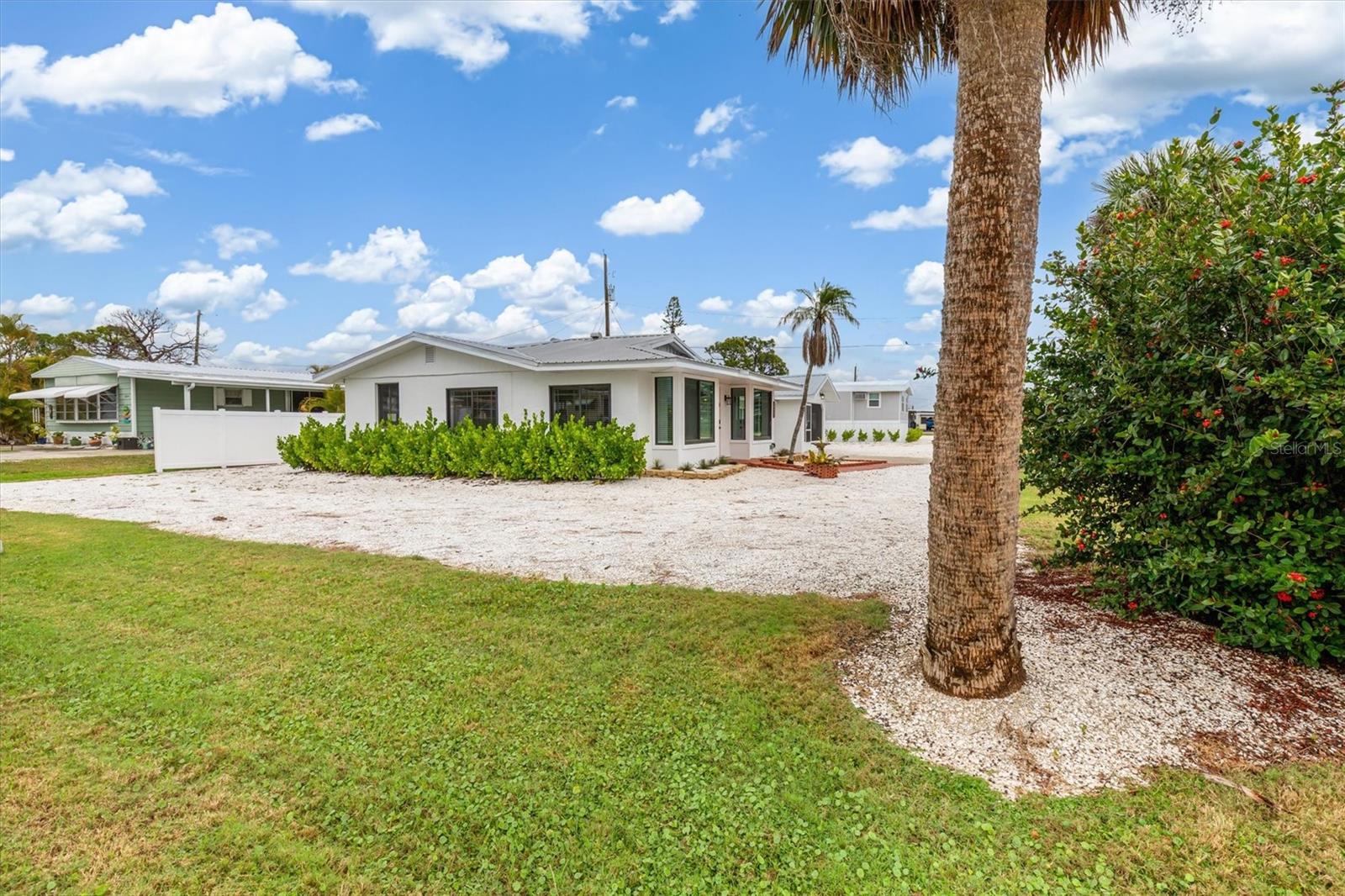 1950 Nebraska, Englewood, FL 34224