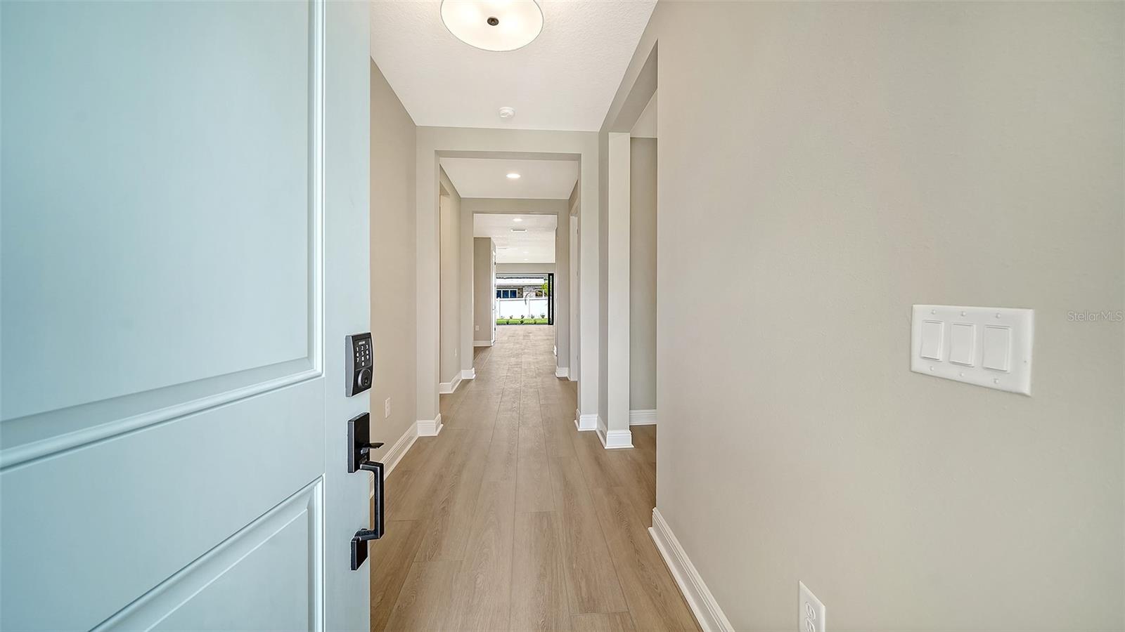 8071 Anthirium, Sarasota, FL 34240