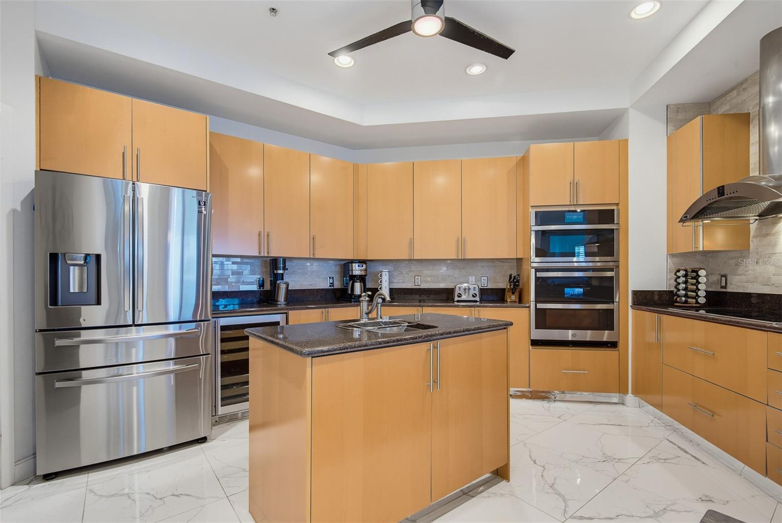 1925 Atlantic Unit 210, Daytona Beach Shores, FL 32118