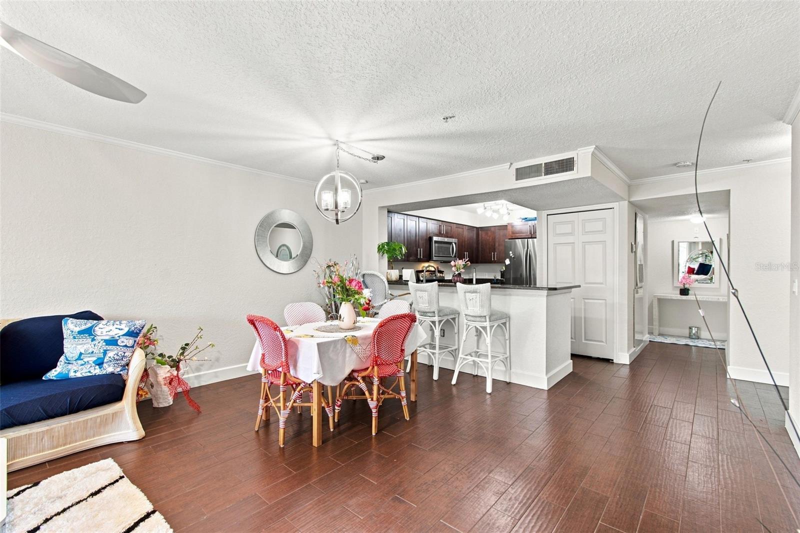 13839 Fairway Island Unit 1136, Orlando, FL 32837